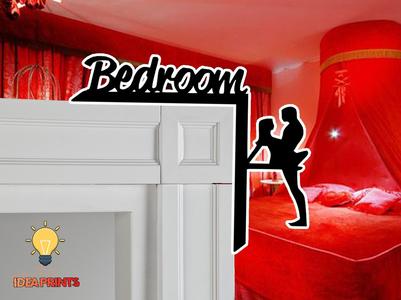 Room door trim corner - Bedroom #4