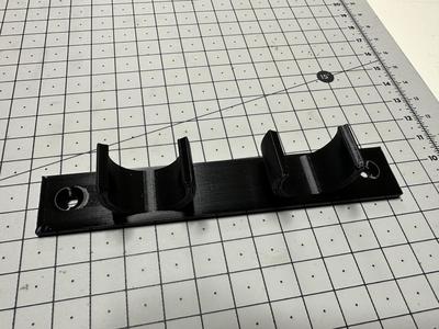 Holder for ProWin long hand brush and scoop