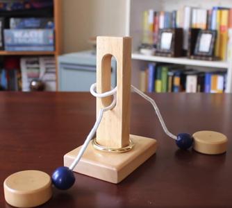 OLIVER RING - WOODEN STRING PUZZLE / Eureka - Wooden Disentanglement Puzzle / Wit's End Puzzle