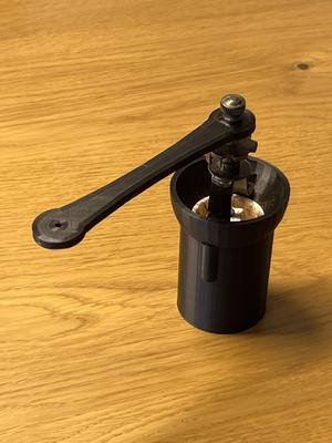 small lightweight coffee grinder
