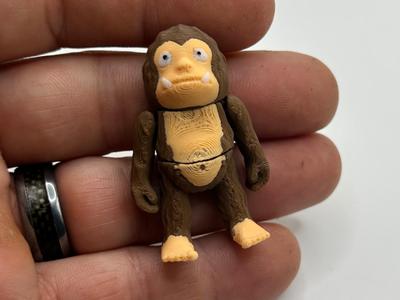 Lil’ Squatch articulating