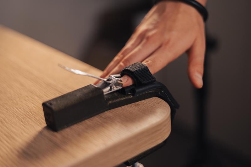 Tremor Nail Clipper (TNC)