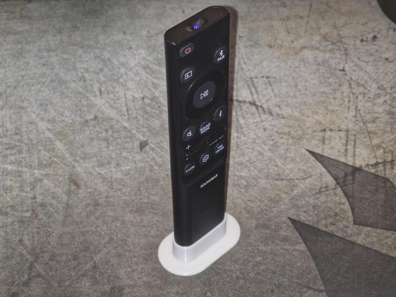 Simple Samsung Remote Stand