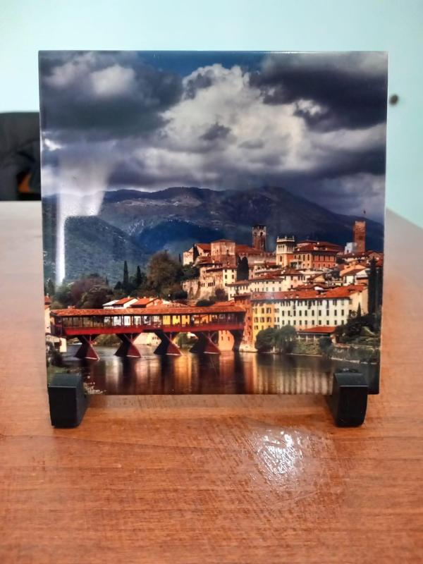 Support for picture or images