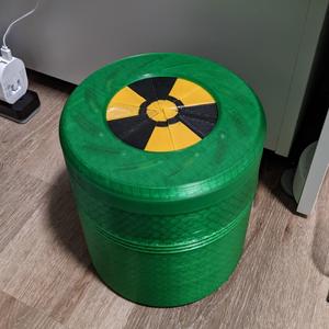 Iris Nuclear Containment Canister