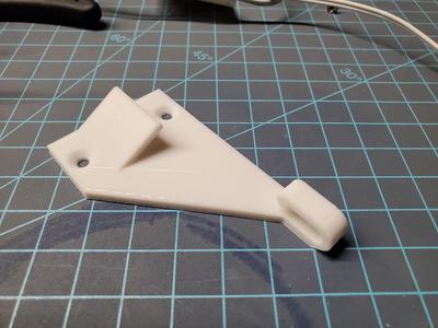 Black and Decker mini vacuum wall mount with cord clip