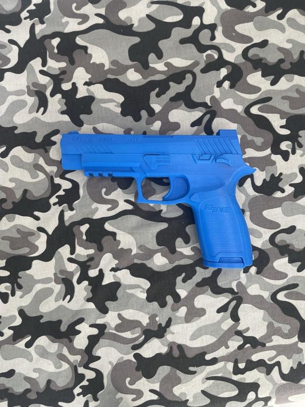 Sig Sauer P320 M17