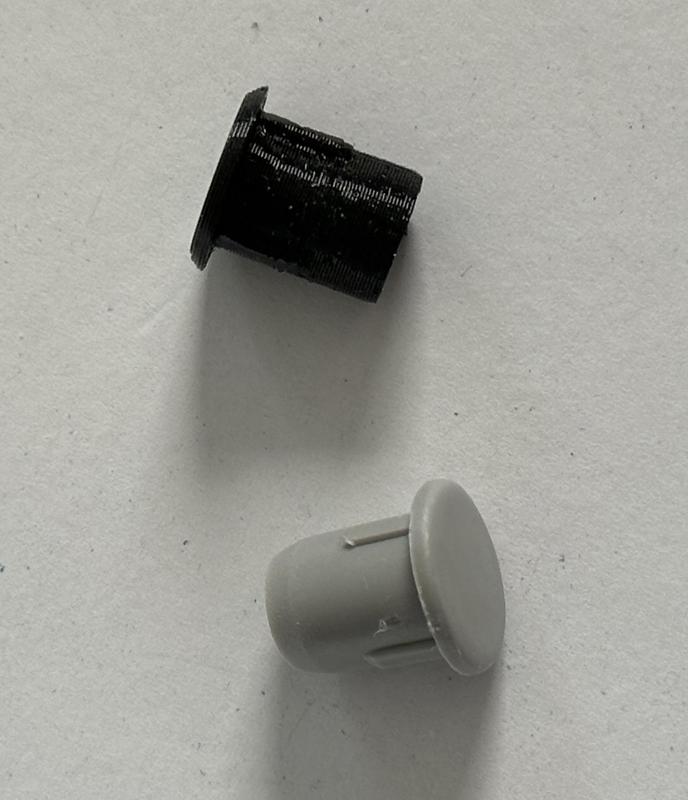 Refrigerator Door Cap
