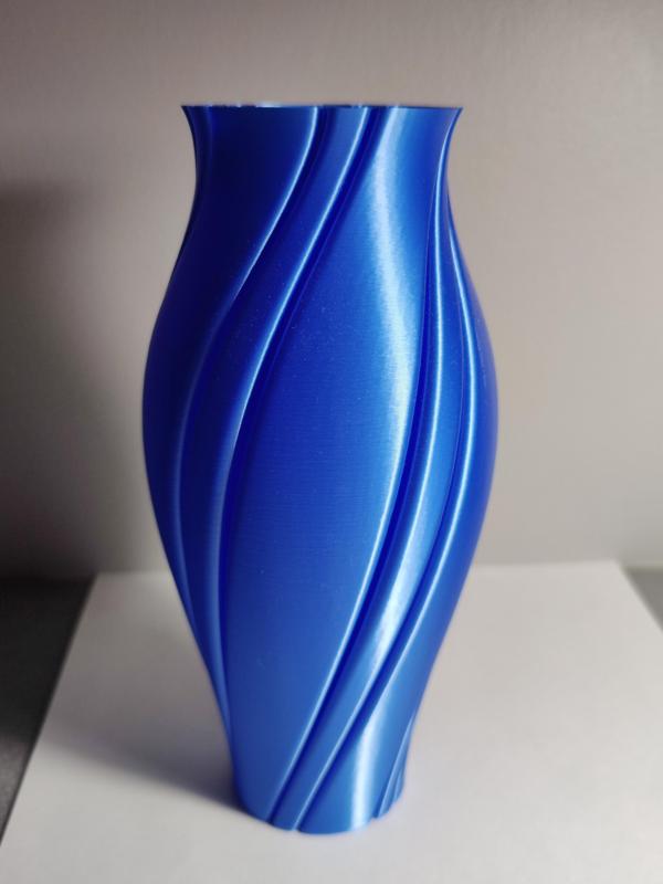 Spiral vase with inset design