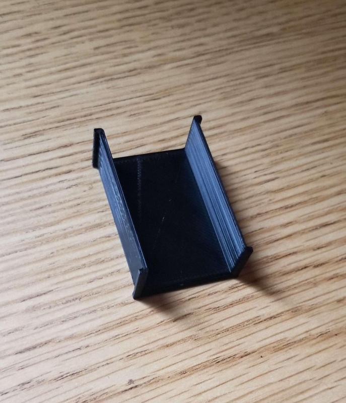 Aquila X2 cable guard