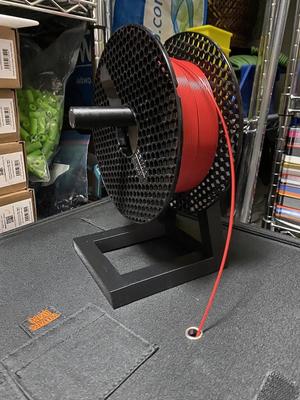 Simple Spool Holder Sturdy Version