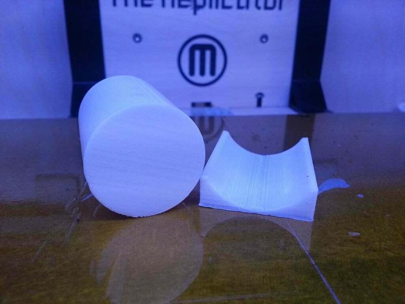 3Dprint a near perfect cylinder lying down