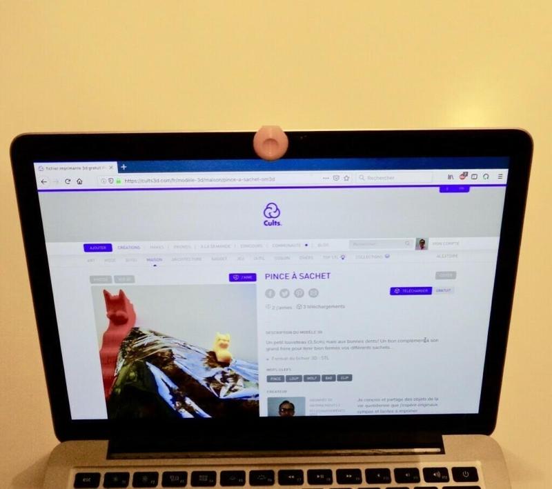 Cyclops: webcam shutter