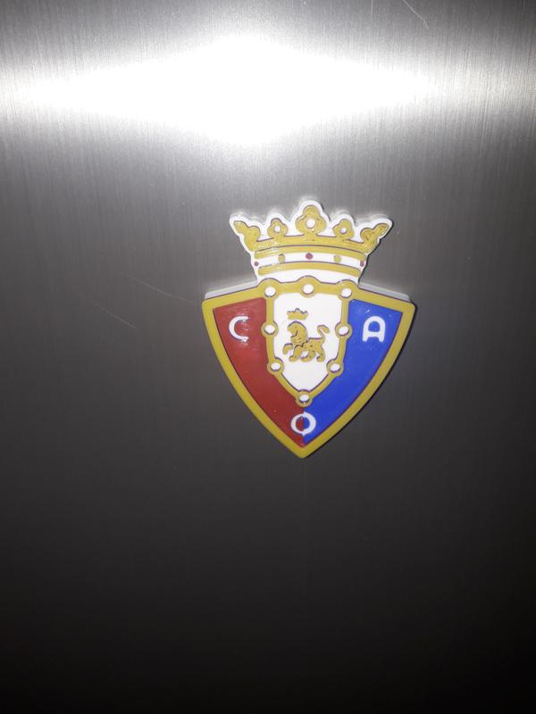 OSASUNA F.C. SHIELD FRIDGE MAGNET