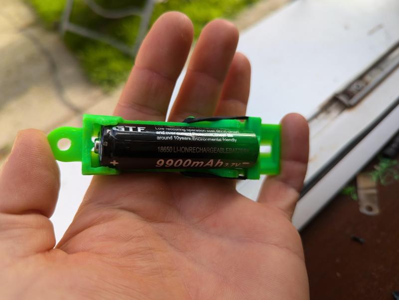 18650 Battery Holder – Elastic Band DIY Edition