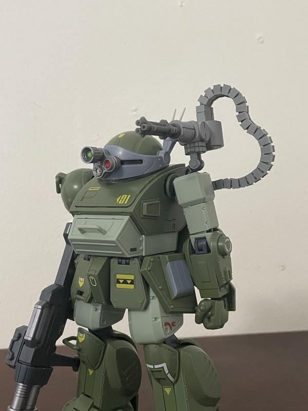 Shoulder-mounted Gatling cannon