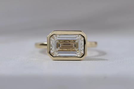 Emerald-Cut Solitaire Diamond Ring - 3D Model