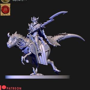 Dark elves Dreadlord with great weapon on Raptor (elf)