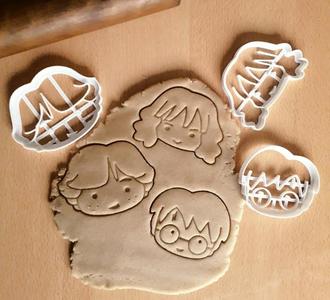 X3 CALLET CUTTERS CHARACTERS Harry Potter, Hermione, Ron