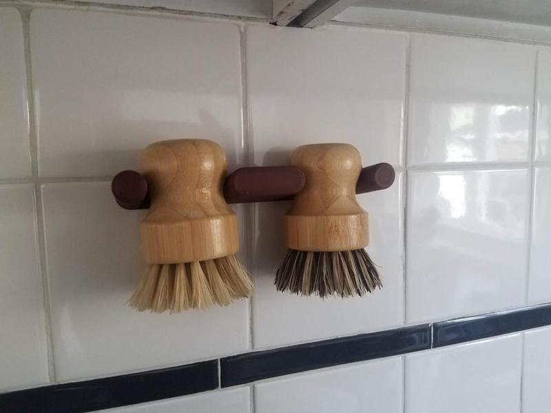 Kitchen Brush Wall Mount