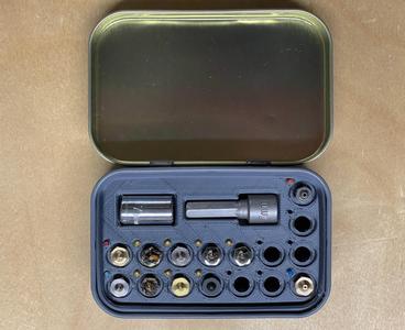 Nozzle holder for the E3D nozzle box with indicators.
