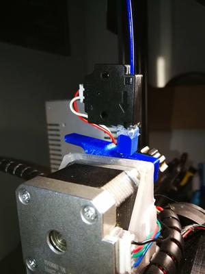 Runout sensor holder for PTFE Teflon tubing / Direct Drive