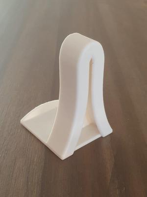 Towel hook snag