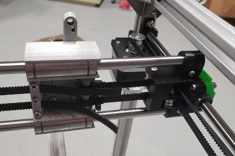 8mm clamps on XY joiner (for those who want to use 8mm rods for X and Y)