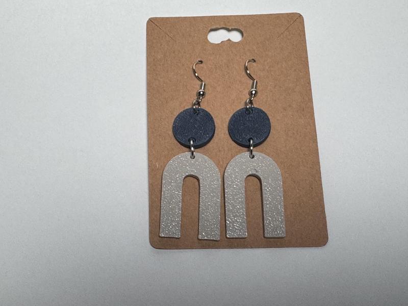 Arch Earrings