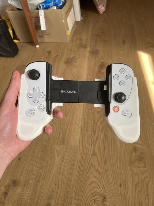 Playstation / PS backbone for phones - ergonomic grip extension