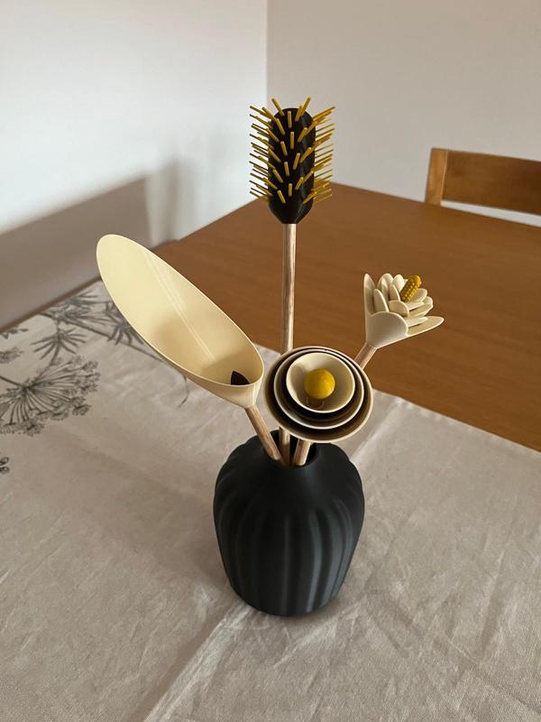 4 Simple Decorative Flowers!