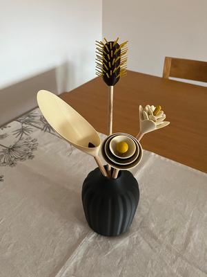 4 Simple Decorative Flowers!