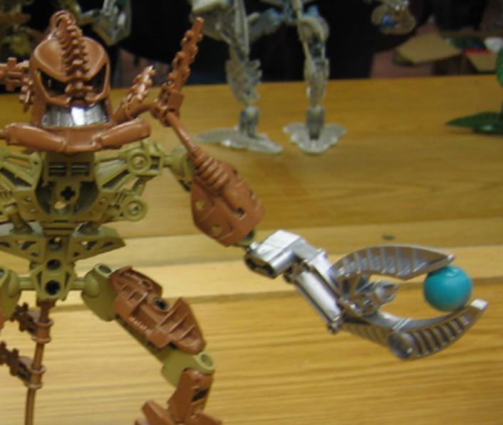 Prototype of the piraka zamor launchers (zamor throwing arm)