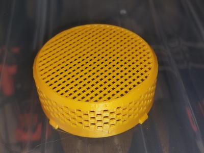 Sturdy desiccant cup for filament dry box with rollers, works with .6 nozzles, less retracts and z-hops V2;