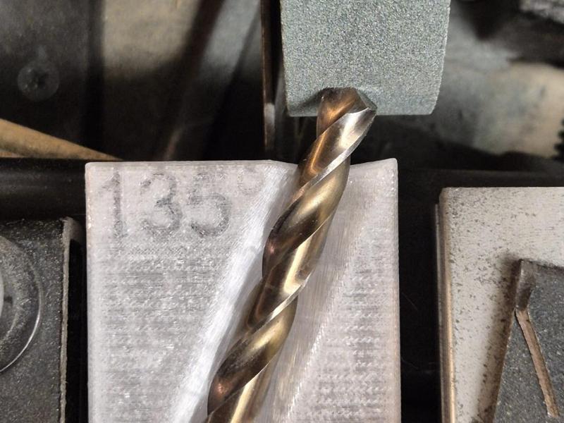 drill grinding aid 135°