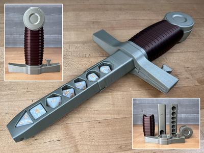 Multi-Part Collapsing Dice Dagger