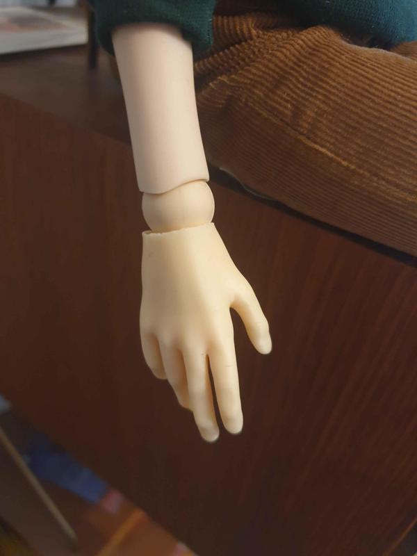 Dollfie Dream option hand