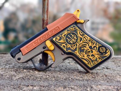 Beretta 950BS pistol toy model (no move or launch)