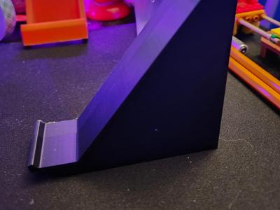 simple phone stand