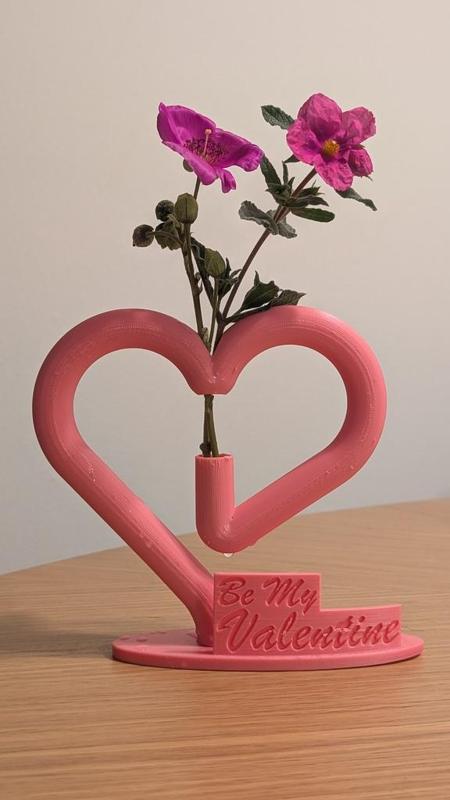 Single Flower Heart Vase