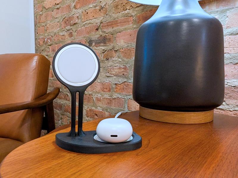 Dual MagSafe Charging Stand for Phones & Earbuds | MagSafe-Compatible Wireless Charging