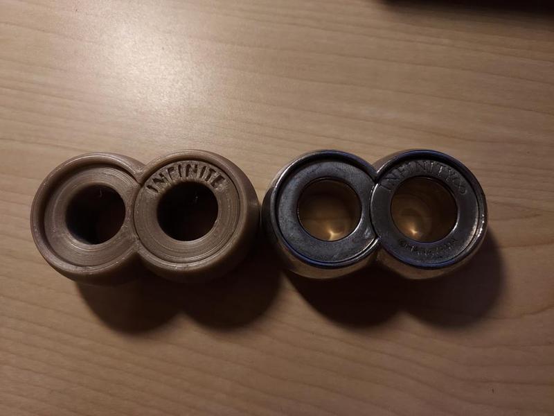 Hanayama Infinity Puzzle