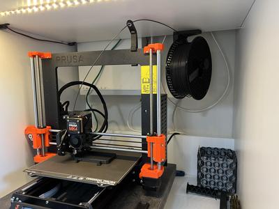 Spool holder for wall or ceiling