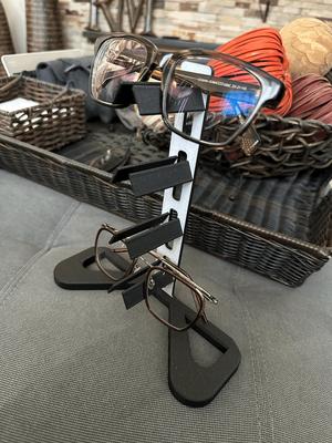 Eyeglasses stand (remix)