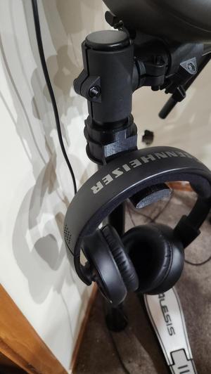 Alesis Nitro Headphone Holder - Wide for 50mm headband.