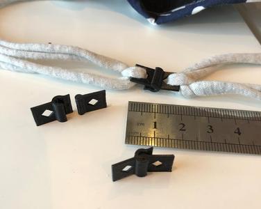 Community Face Mask Clasp