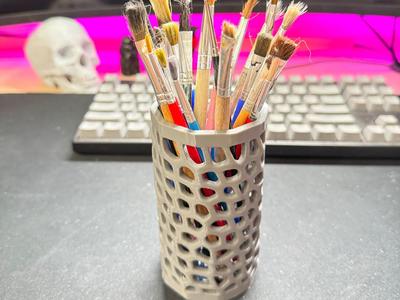 container for brushes, pencils or pens