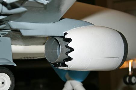 737 jet exhaust nozzle