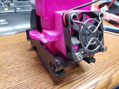 Davinci 1.0 fan Spacer with BL Touch Mount