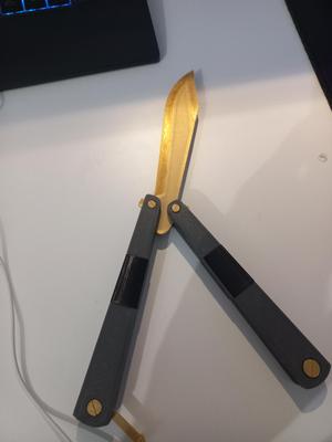 Working Spy TF2 Knife Replica